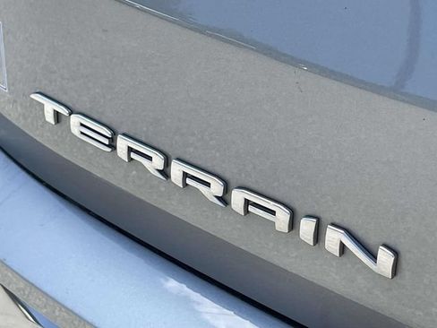 Used 2023 GMC Terrain AT4 w/ Tech Package AWD/4WD image 11