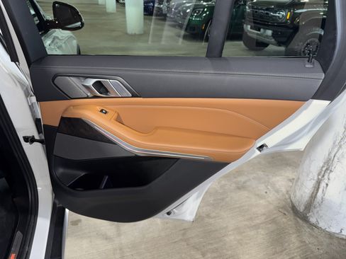 Used 2023 BMW X5 sDrive40i w/ Premium Package RWD image 12