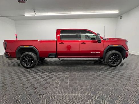 Used 2025 GMC Sierra 3500 AT4 AWD/4WD image 7