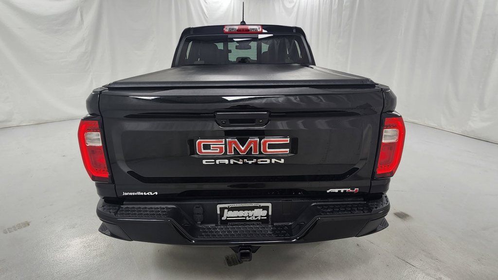 Used 2024 GMC Canyon AT4 AWD/4WD image 4
