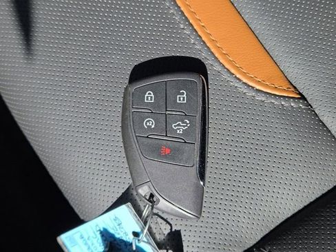 Used 2024 GMC Sierra 2500 AT4 w/ Technology Package image 41