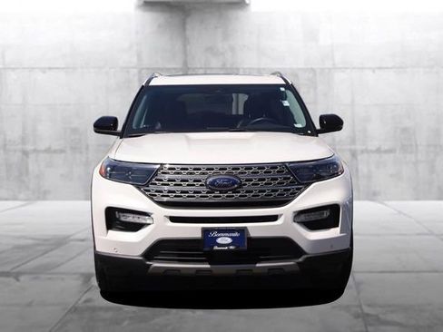 Used 2021 Ford Explorer Limited w/ Hybrid Equipment Group 310A AWD/4WD image 4