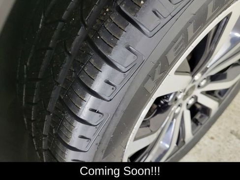 Used 2023 Ford Explorer ST-Line w/ Class IV Trailer Tow Package image 11