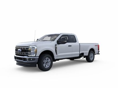 New 2026 Ford F250 XLT w/ FX4 Off-Road Package