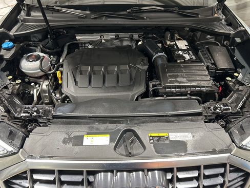 Used 2025 Audi Q3 2.0T Premium image 10