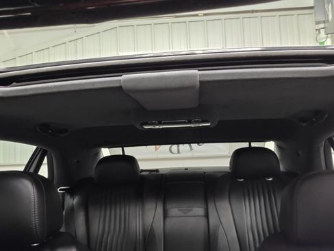 Used 2018 Bentley Flying Spur V8 AWD/4WD image 33