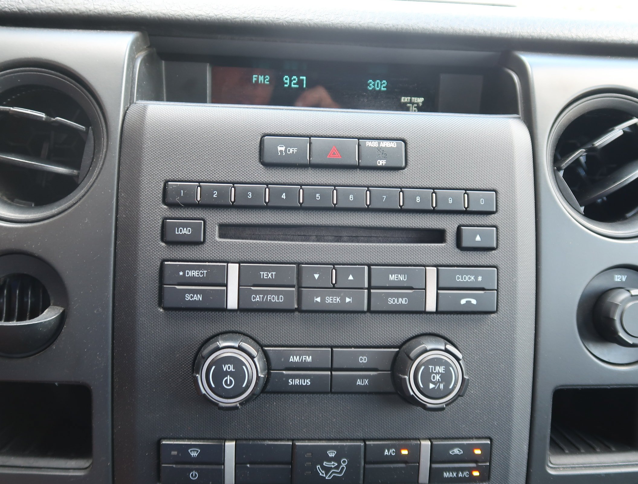 Used 2014 Ford F150 STX w/ Equipment Group 201A Mid RWD image 23
