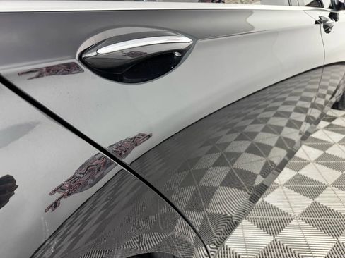 Used 2011 BMW 750Li xDrive image 29