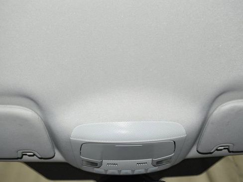 Used 2024 Ford Edge SEL image 20