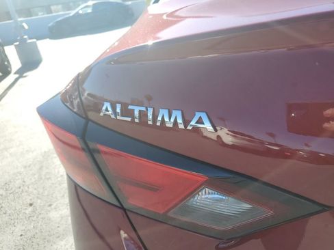 Used 2021 Nissan Altima 2.5 Platinum image 7