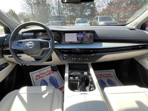 New 2025 Nissan Murano SL image 23