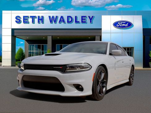 Used 2022 Dodge Charger GT w/ Performance Handling Group RWD image 6