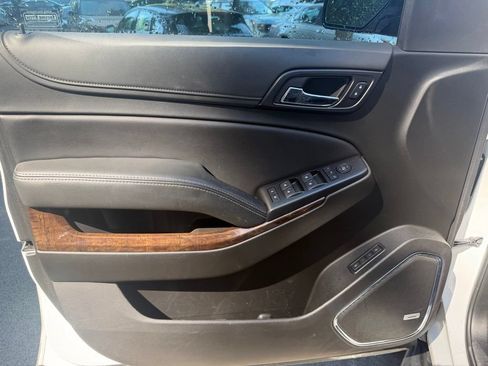 Used 2019 Chevrolet Tahoe LT AWD/4WD image 11