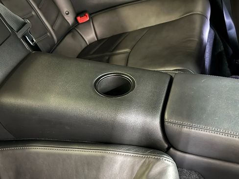 Used 2019 Nissan GT-R Premium w/ Premium Interior Package image 25