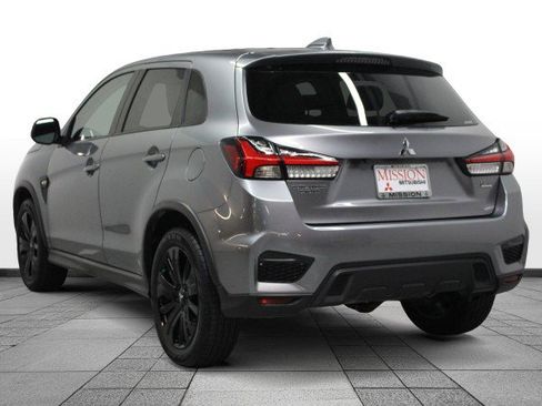 Used 2023 Mitsubishi Outlander Sport ES image 5