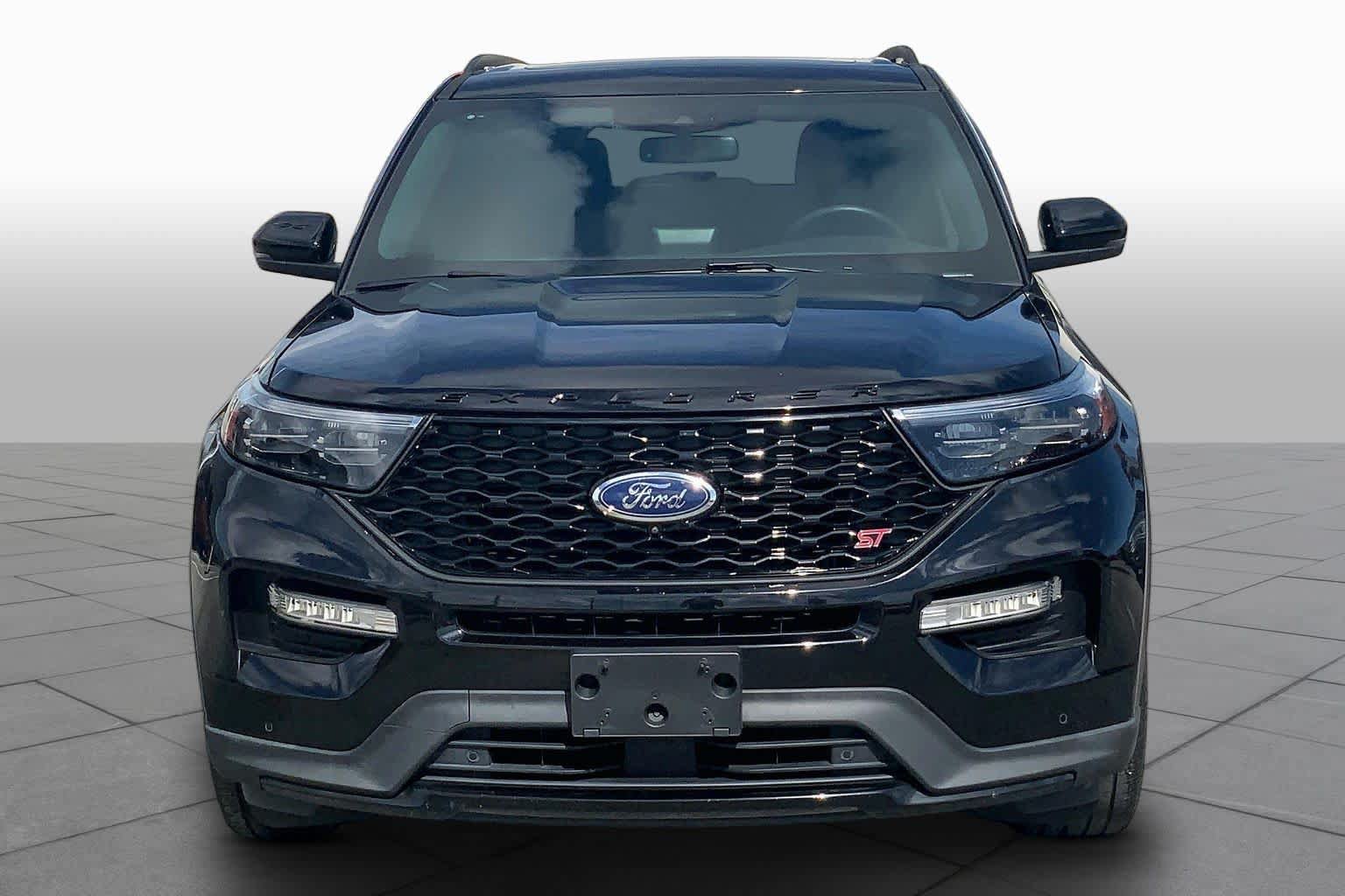 Used 2023 Ford Explorer ST w/ Equipment Group 401A AWD/4WD image 4