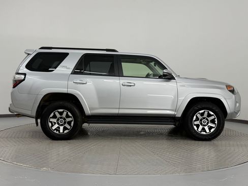 Used 2021 Toyota 4Runner TRD Off-Road Premium w/ Moonroof Package AWD/4WD image 8