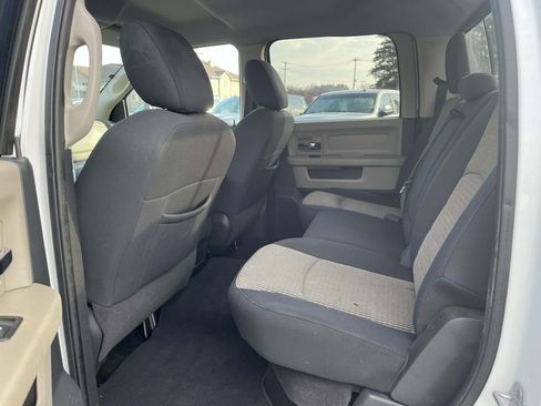 Used 2011 RAM 2500 Big Horn image 28