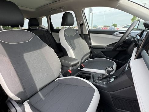 New 2025 Volkswagen Taos S image 24