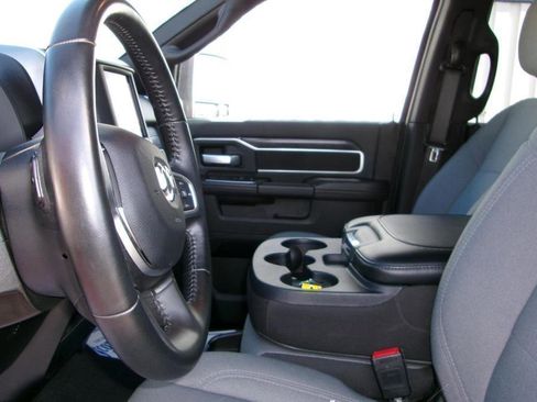 Used 2024 RAM 2500 Big Horn w/ Bed Utility Group image 13