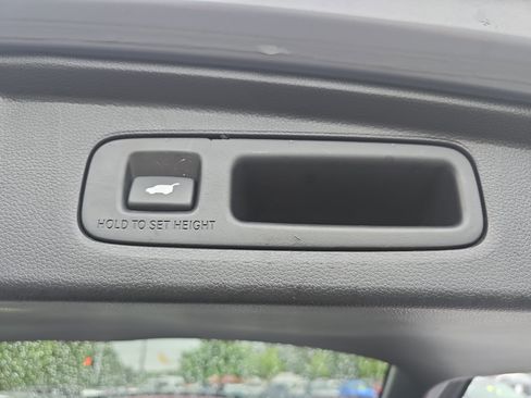Used 2024 Honda CR-V EX-L image 13