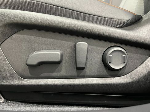 New 2026 Subaru Crosstrek 2.5i Limited image 15