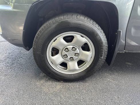 Used 2011 Honda Ridgeline RT image 4