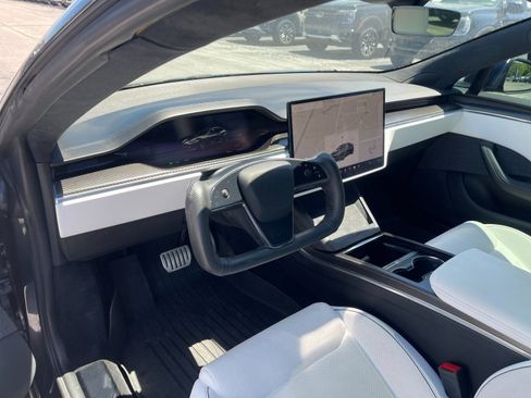 Used 2022 Tesla Model S Plaid AWD/4WD image 11