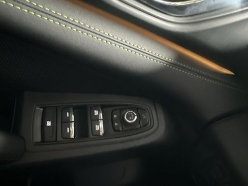 Used 2025 Subaru Ascent Bronze Edition AWD/4WD image 17