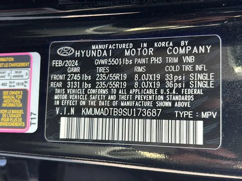 Used 2025 Genesis GV70 2.5T AWD/4WD image 40