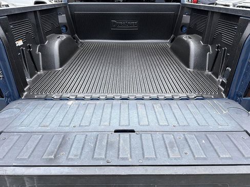 Used 2024 GMC Sierra 1500 SLE RWD image 24