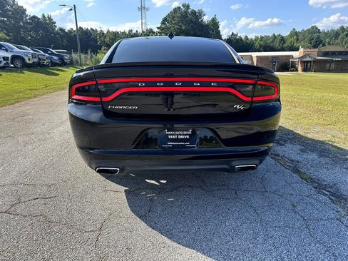 Used 2015 Dodge Charger R/T image 9