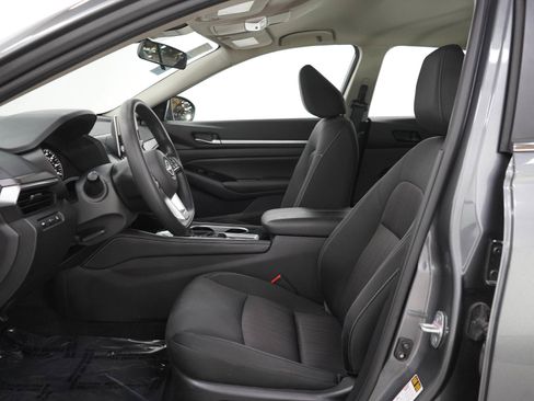Used 2023 Nissan Altima 2.5 SV AWD/4WD image 21