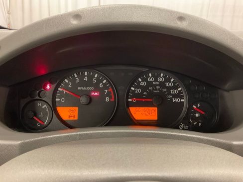 Used 2020 Nissan Frontier SV w/ Midnight Edition Floor Mats image 28