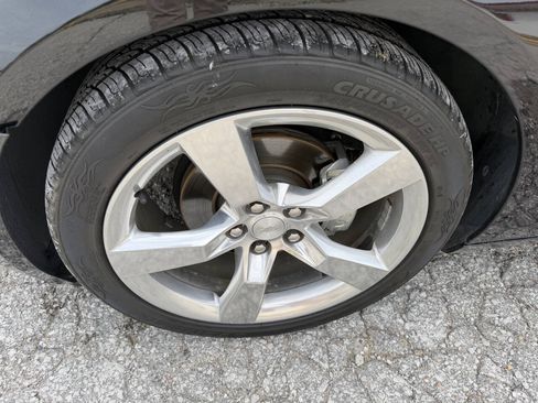 Used 2011 Chevrolet Camaro LT w/ RS Package RWD image 9
