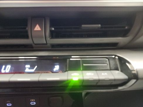 Used 2026 Toyota Prius LE image 58