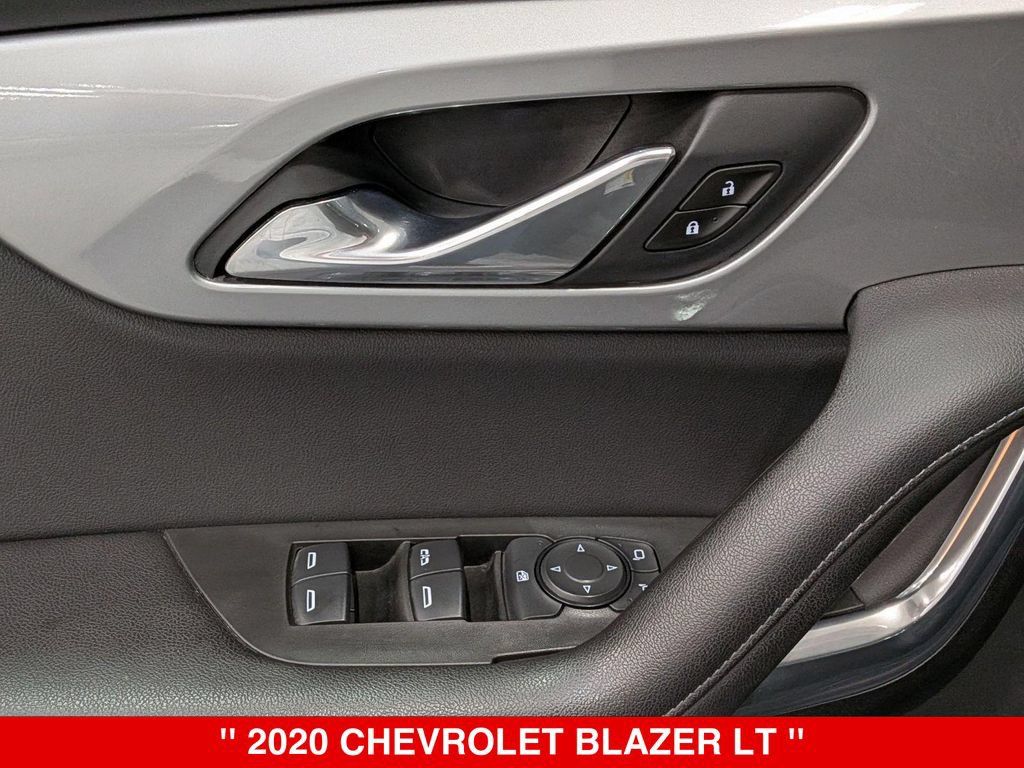 Used 2020 Chevrolet Blazer LT w/ Sound & Technology Package AWD/4WD image 15