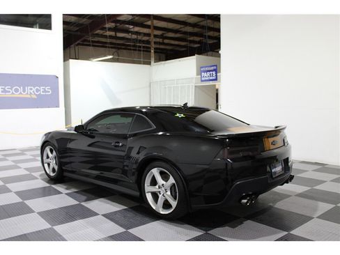 Used 2015 Chevrolet Camaro SS w/ RS Package image 6
