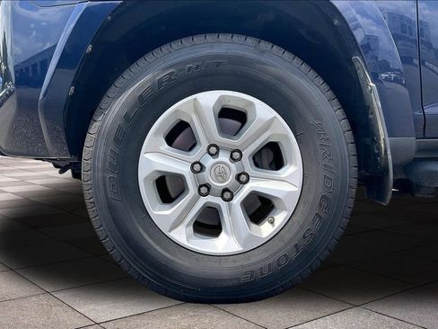 Used 2018 Toyota 4Runner SR5 w/ Wilderness Package AWD/4WD image 9
