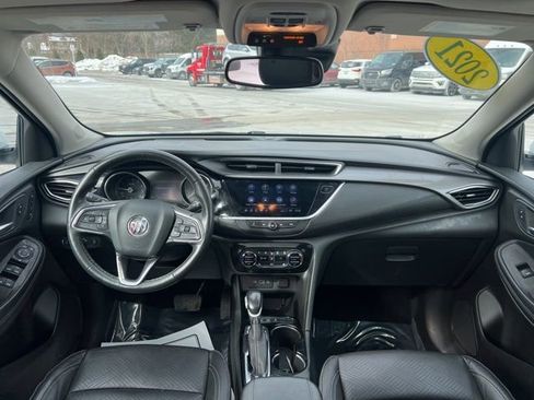 Used 2021 Buick Encore GX Essence w/ Experience Buick Package AWD/4WD image 18