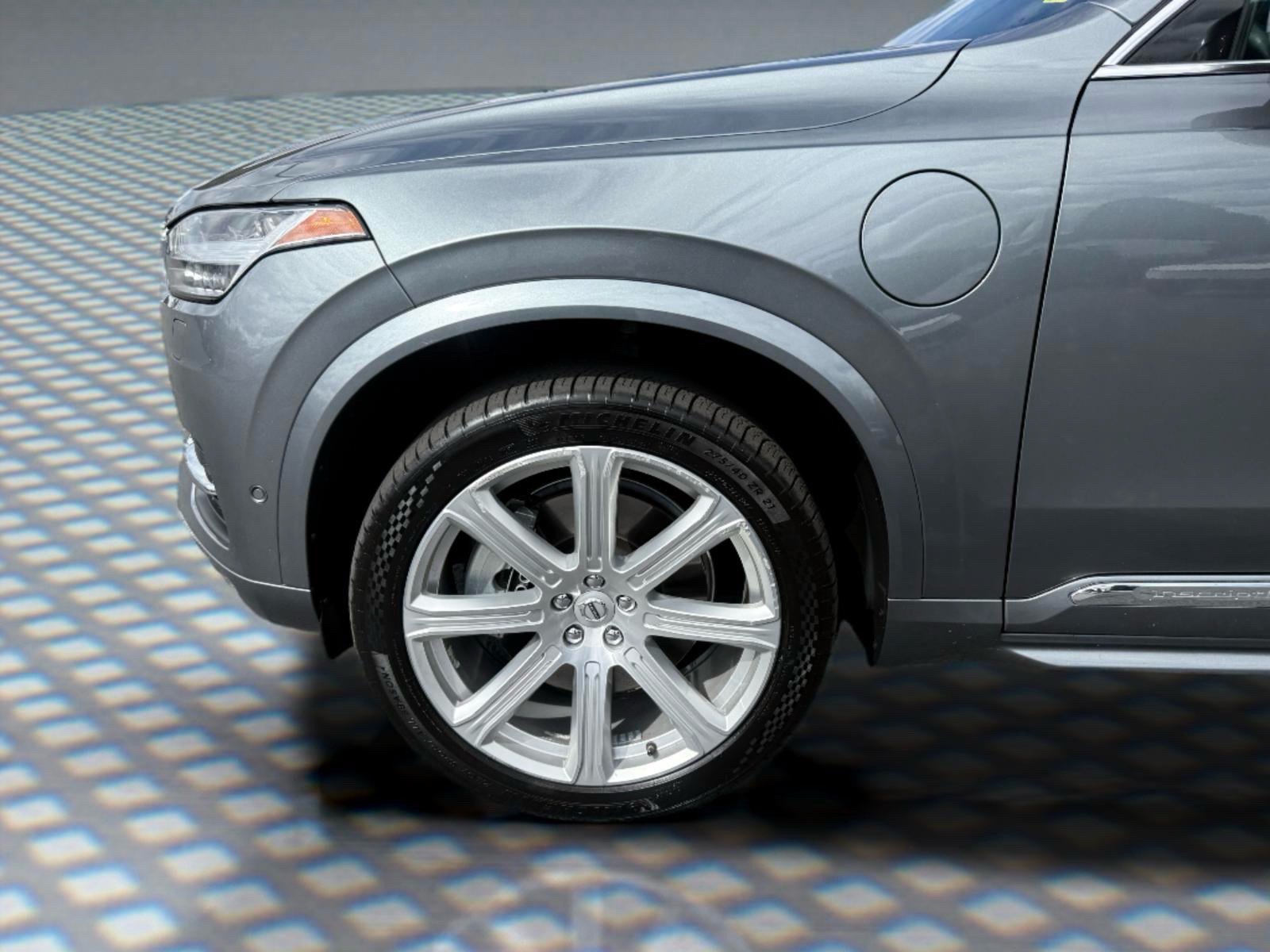 Used 2018 Volvo XC90 T8 Inscription w/ Luxury Package AWD/4WD image 11