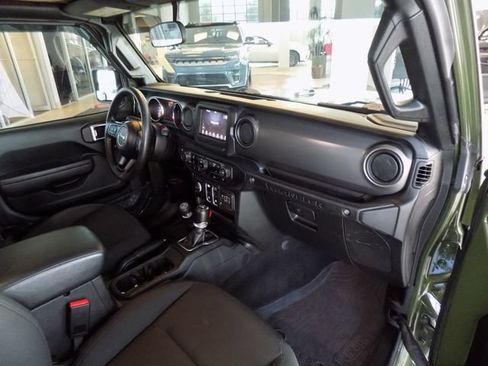 Certified 2023 Jeep Wrangler Sport AWD/4WD image 22