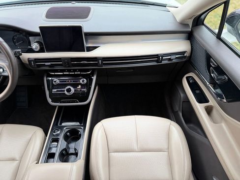 Used 2020 Lincoln Corsair FWD w/ Equipment Group 101A image 23