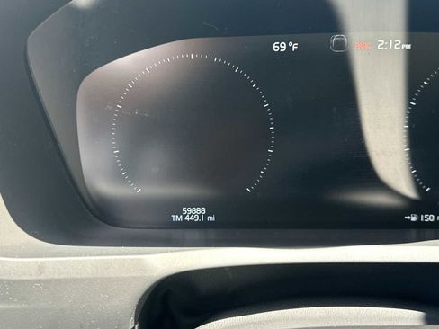 Used 2020 Volvo XC90 T6 Momentum AWD/4WD image 1