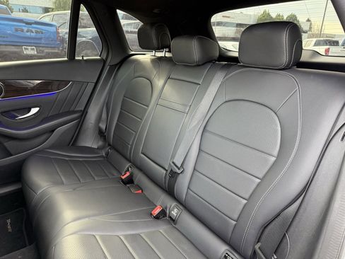 Used 2020 Mercedes-Benz GLC 300 image 13