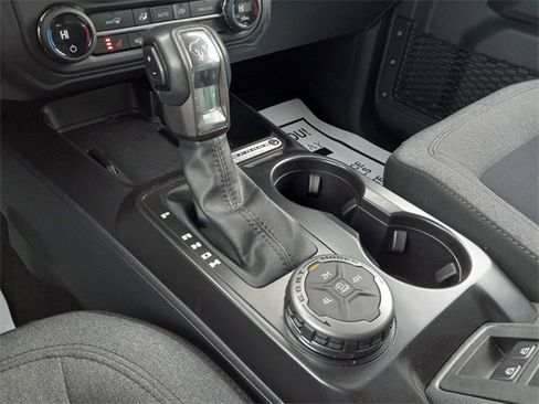 Used 2025 Ford Bronco Big Bend image 21