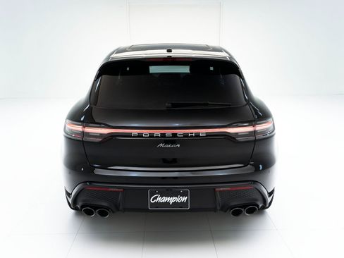 Certified 2025 Porsche Macan AWD/4WD image 10