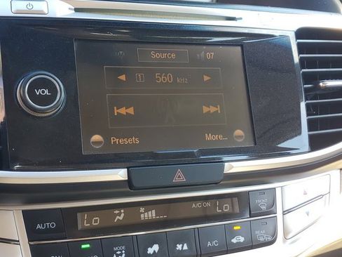 Used 2013 Honda Accord EX-L image 24