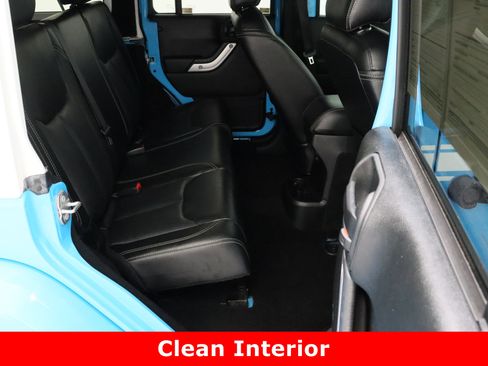Used 2017 Jeep Wrangler Unlimited Sahara w/ Quick Order Package 24E Chief image 33