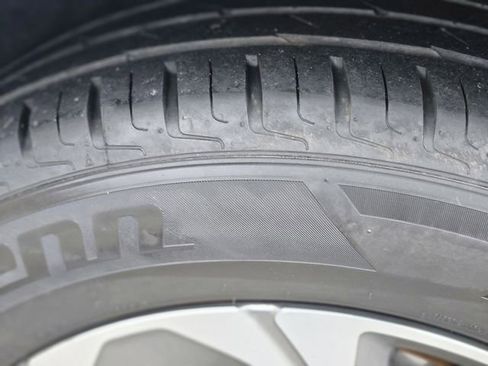 Used 2019 Honda CR-V EX image 31